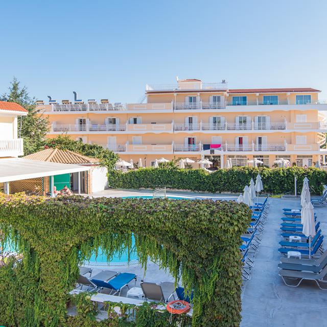 Online bestellen: Club Zante Plaza